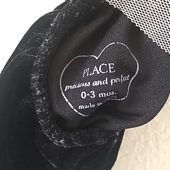 FINAL MARKDOWN Little Girl's Place Stretch Velvet dress 0-3 month - Picture 5 of 6